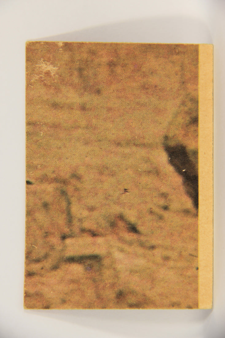 Star Wars 1977 Trading Card #115 Hiding In The Millennium Falcon FR-ENG OPC L019829