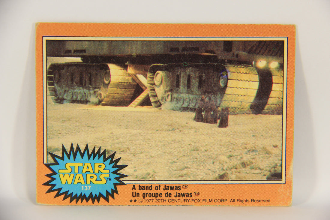 Star Wars 1977 Trading Card #137 A Band Of Jawas FR-ENG O-Pee-Chee L019834