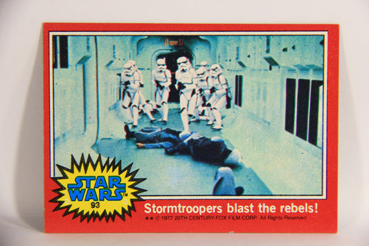 Star Wars 1977 Card #93 Stormtroopers Blast The Rebels ENG Topps L019904