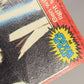 Star Wars 1977 Trading Card #99 Ben With The Light Sabre ENG Topps L019909