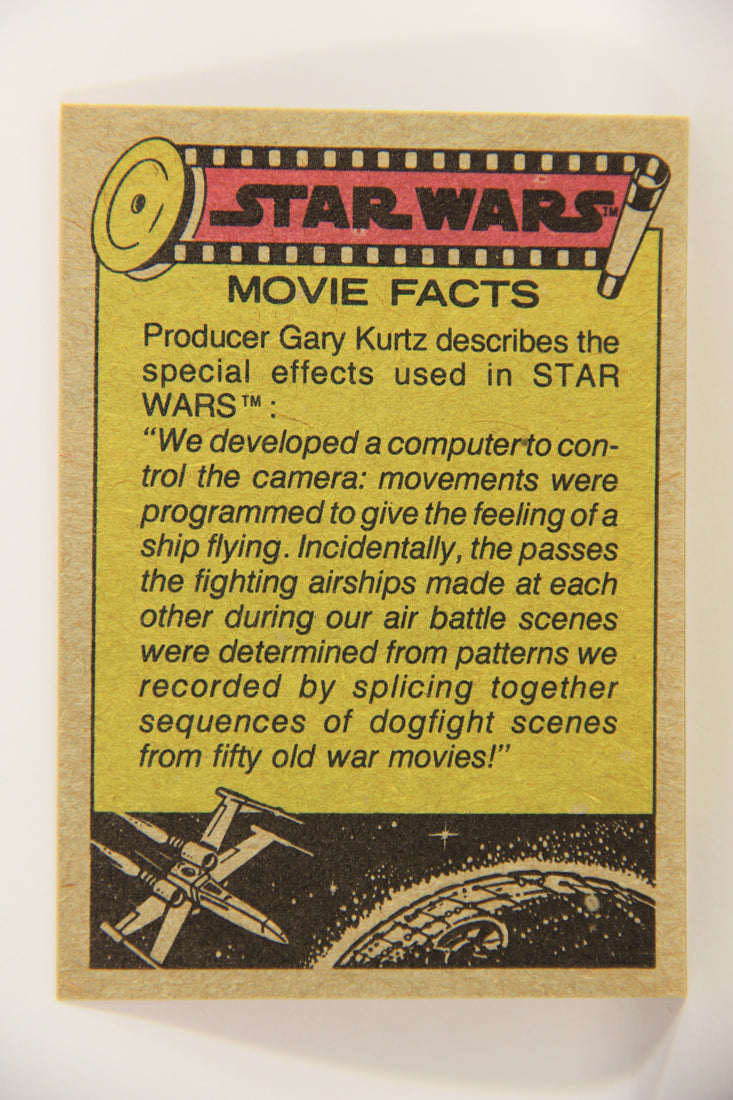 Star Wars 1977 Trading Card #116 Honored For Their Heroism ENG Topps L019920