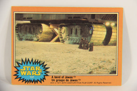 Star Wars 1977 Trading Card #137 A Band Of Jawas FR-ENG O-Pee-Chee L019986