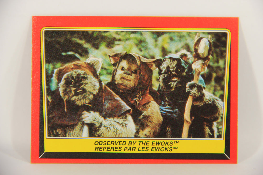 Star Wars ROTJ 1983 Trading Card #102 Observed By The Ewoks FR-ENG OPC L020143