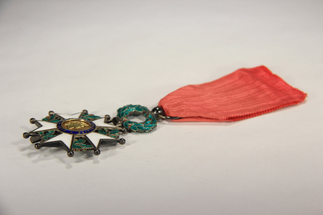 France 1870 Ordre De La Légion D'Honneur Chevalier 3e République Emerald Silver Gold L020496