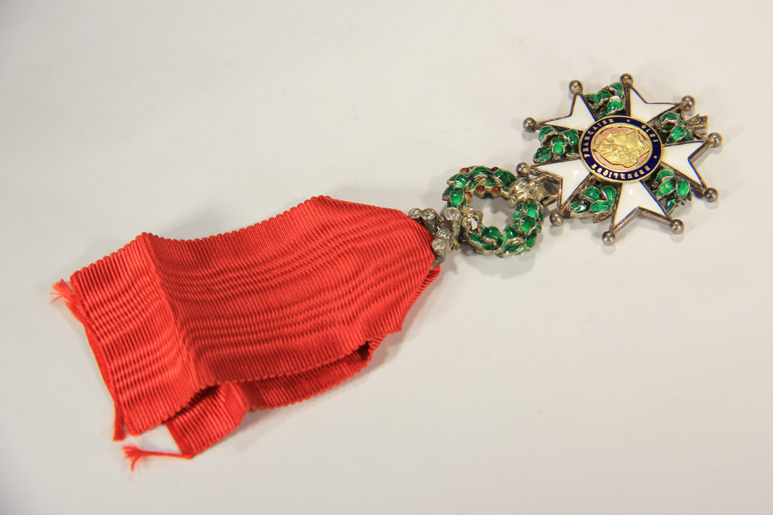 France 1870 Légion D'Honneur Chevalier 3e République RARE Luxury Diamonds Silver Gold L020497