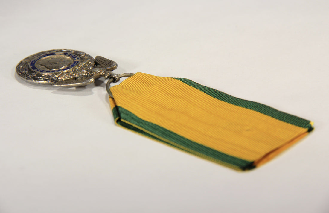 France 1852-1853 Médaille Militaire RARE Type 1 Présidence - Silver Vermeil L020501