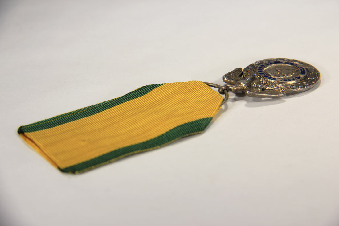 France 1852-1853 Médaille Militaire RARE Type 1 Présidence - Silver Vermeil L020501