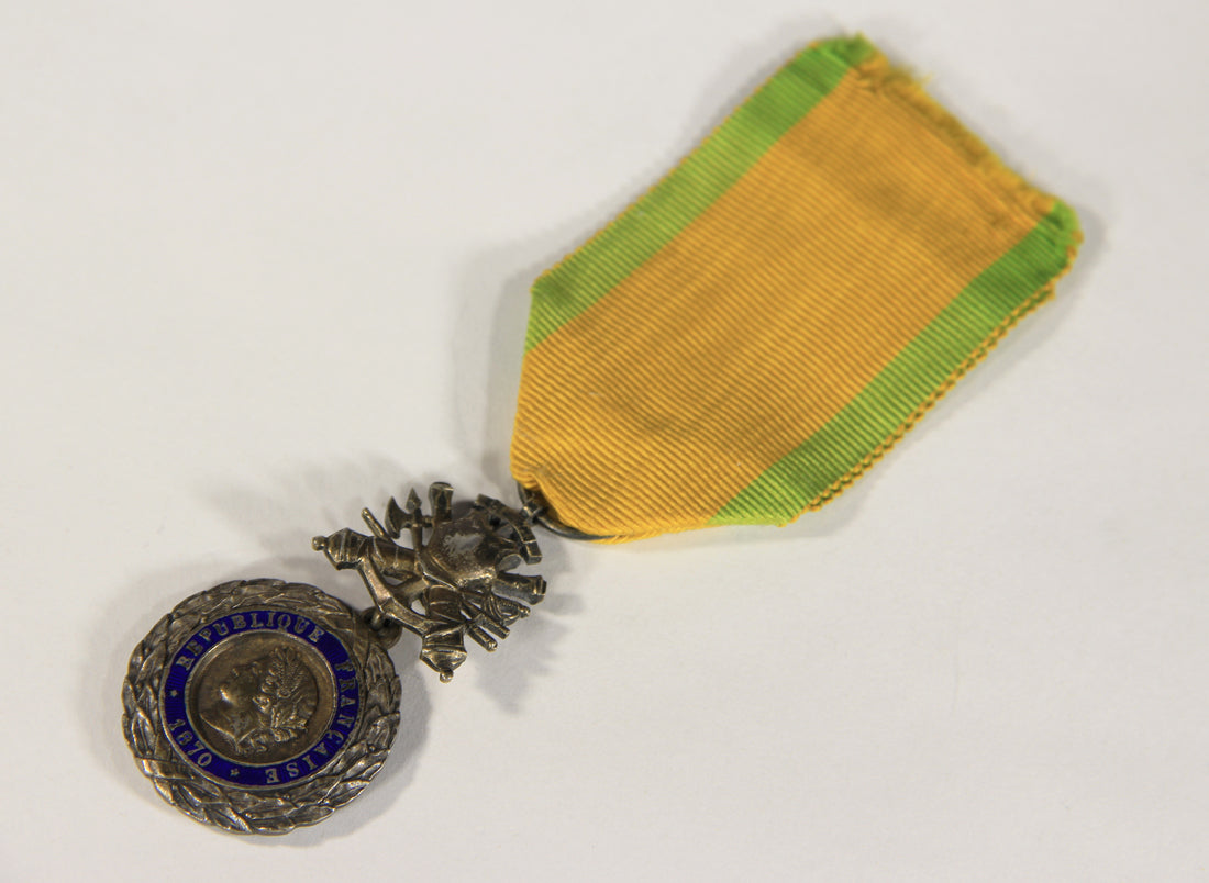 France 1873-1878 Médaille Militaire Type 4a1 - RARE Cuirasse BIFACE Silver Vermeil L020503