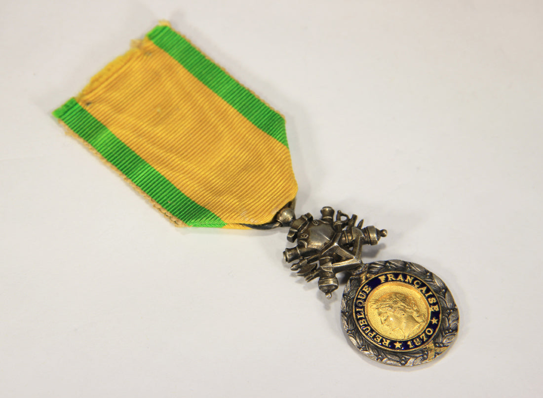 France 1873-1878 Médaille Militaire Type 4d Center In 18k Gold RARE Variant - Silver Vermeil L020504