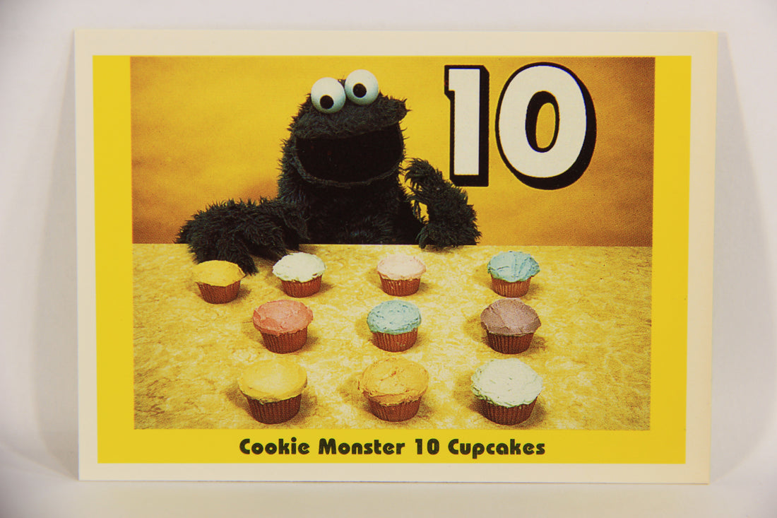 Sesame Street TV Show 1992 Trading Card #11 Cookie Monster 10 Cupcakes ENG L020634