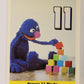 Sesame Street TV Show 1992 Trading Card #12 Grover 11 Blocks ENG Canada L020635
