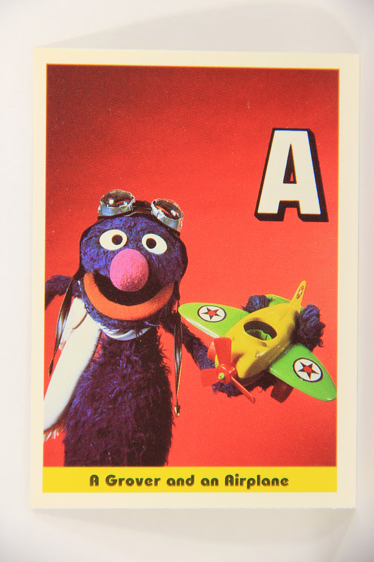 Sesame Street TV Show 1992 Trading Card #22 A Grover And An Airplane ENG L020645
