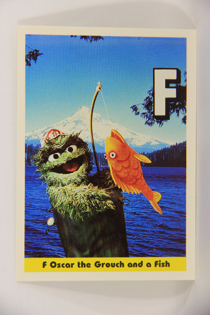 Sesame Street TV Show 1992 Card #26 F Oscar The Grouch And A Fish ENG L020649