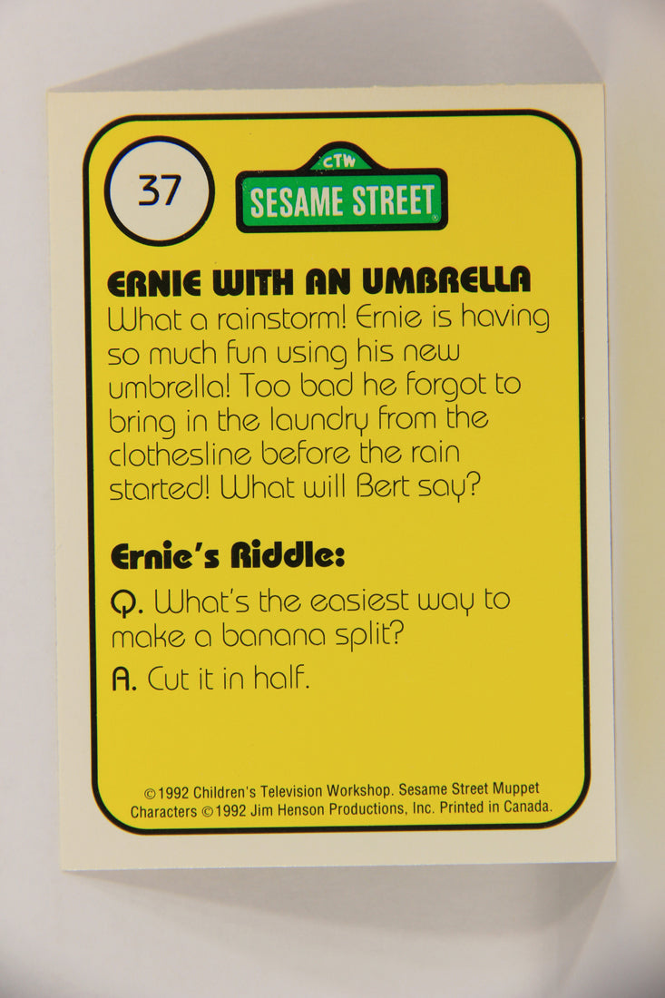 Sesame Street TV Show 1992 Trading Card #37 U Ernie With An Umbrella ENG L020660