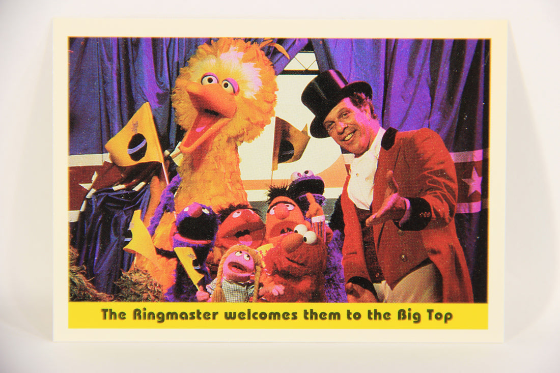 Sesame Street TV Show 1992 Card #52 The Ringmaster Welcomes Them To The Big Top L020675