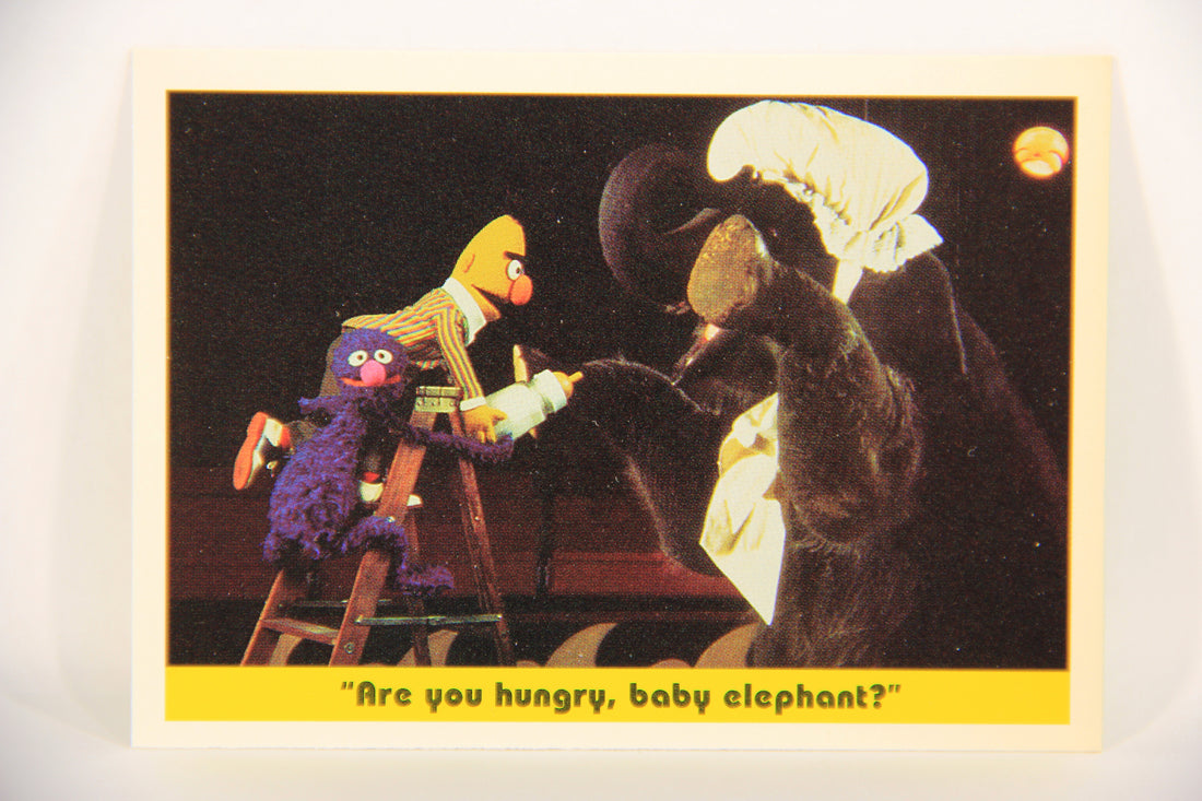 Sesame Street TV Show 1992 Card #55 Are You Hungry Baby Elephant ENG L020678