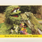 Seasame Street TV Show 1992 Card #90 Oscar Loves His Green Friend The Iguana L020713