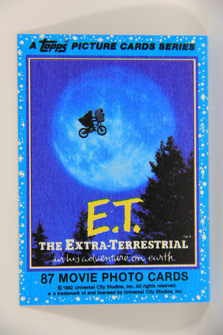 E.T. The Extra-Terrestrial 1982 Trading Card #1 E.T. The Extra-Terrestrial ENG Topps L020966