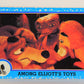 E.T. The Extra-Terrestrial 1982 Trading Card #15 Among Elliott's Toys ENG Topps L020980
