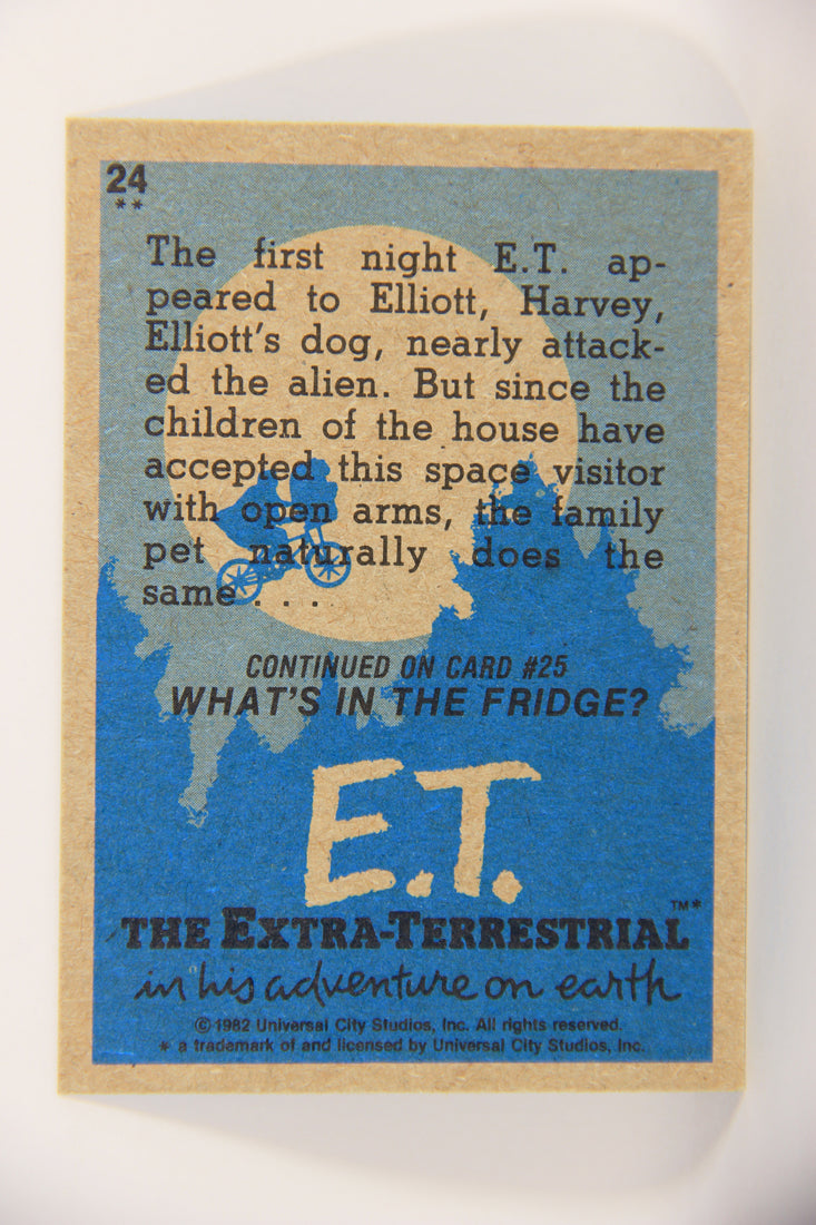 E.T. The Extra-Terrestrial 1982 Trading Card #24 A New Found Friend ENG Topps L020989