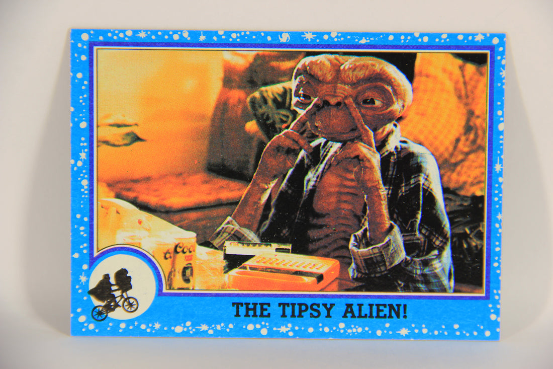 E.T. The Extra-Terrestrial 1982 Trading Card #32 The Tipsy Alien ENG Topps L020997