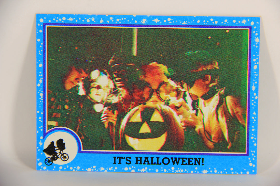 E.T. The Extra-Terrestrial 1982 Trading Card #41 It's Halloween ENG Topps L021006
