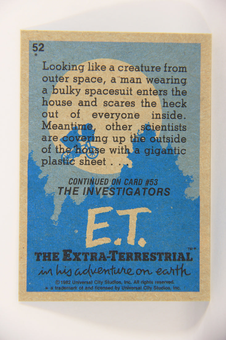 E.T. The Extra-Terrestrial 1982 Trading Card #52 Spaceman At The Door ENG Topps L021017