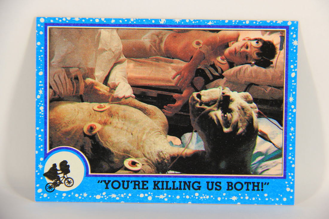 E.T. The Extra-Terrestrial 1982 Trading Card #57 You're Killing Us Both ENG Topps L021022
