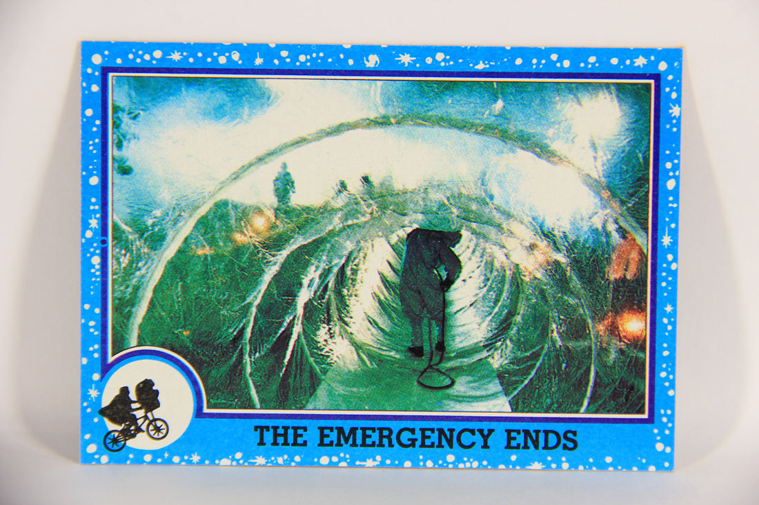 E.T. The Extra-Terrestrial 1982 Trading Card #58 The Emergency Ends ENG Topps L021023