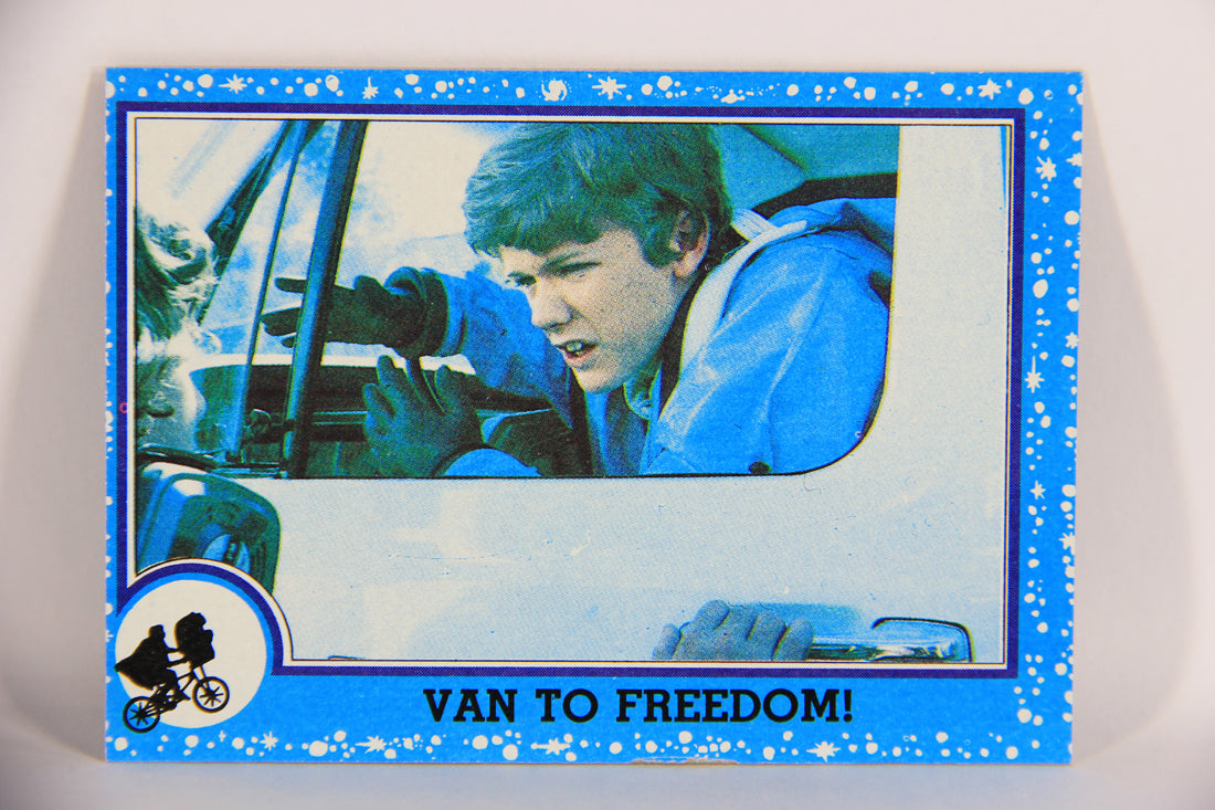 E.T. The Extra-Terrestrial 1982 Trading Card #62 Van To Freedom ENG Topps L021027