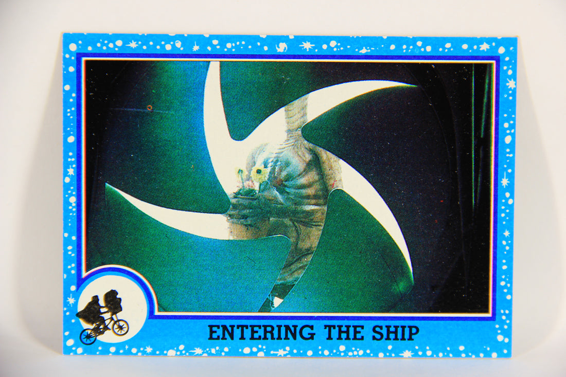 E.T. The Extra-Terrestrial 1982 Trading Card #77 Entering The Ship ENG Topps L021042
