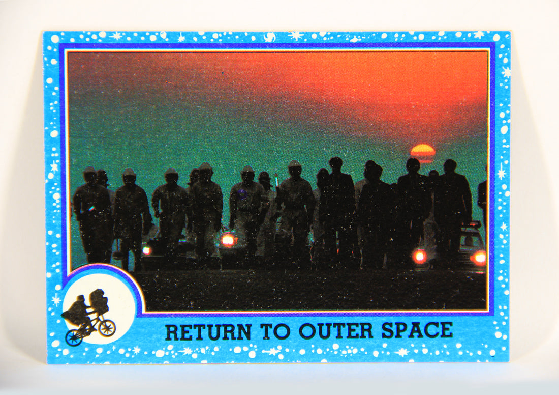 E.T. The Extra-Terrestrial 1982 Trading Card #81 Return To Outer Space ENG Topps L021046