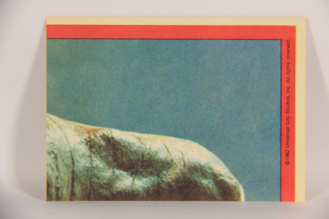 E.T. The Extra-Terrestrial 1982 Trading Card Sticker #7 E.T. - Elliot - Mary L021059