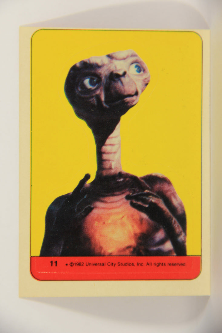 E.T. The Extra-Terrestrial 1982 Trading Card Sticker #11 E.T. Extremely Short-Printed L021063