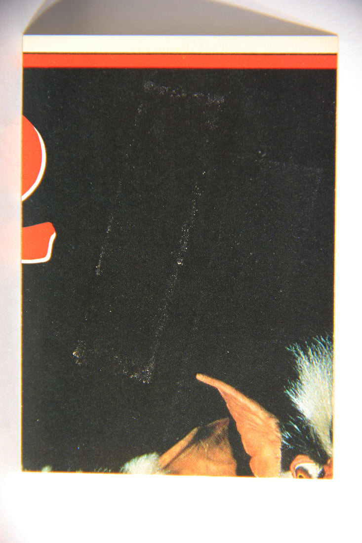 Gremlins 2 The New Batch 1990 Sticker Card #2 Mogwai Invasion ENG Red Border L021098