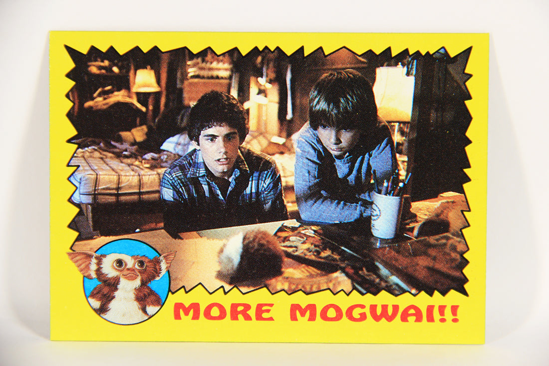 Gremlins 1984 Trading Card #21 More Mogwai ENG Topps L021136