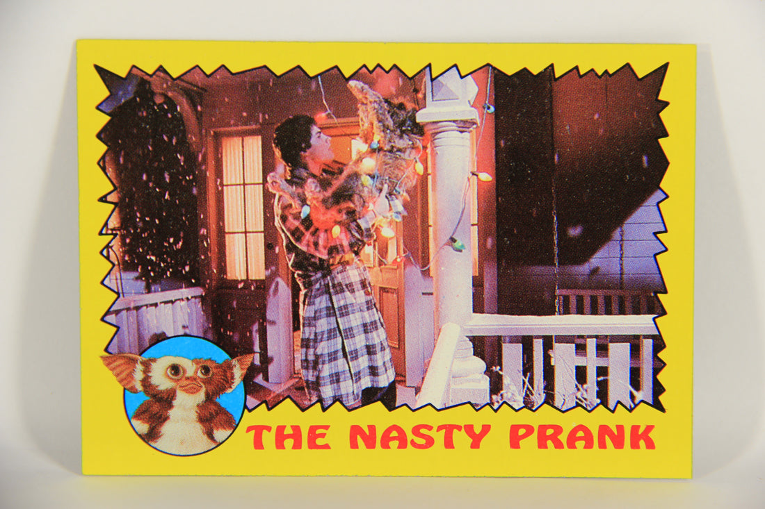 Gremlins 1984 Trading Card #24 The Nasty Prank ENG Topps L021139