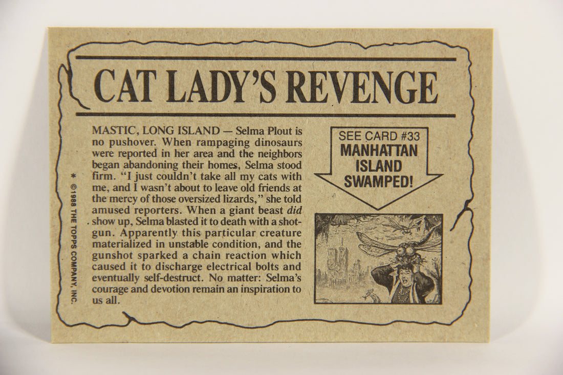 Dinosaurs Attack 1988 Vintage Trading Card #32 Cat Lady's Revenge ENG L021222