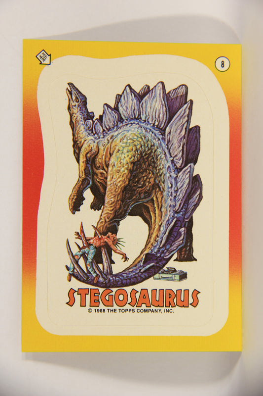 Dinosaurs Attack 1988 Vintage Sticker Trading Card #8 Stegosaurus ENG L021245