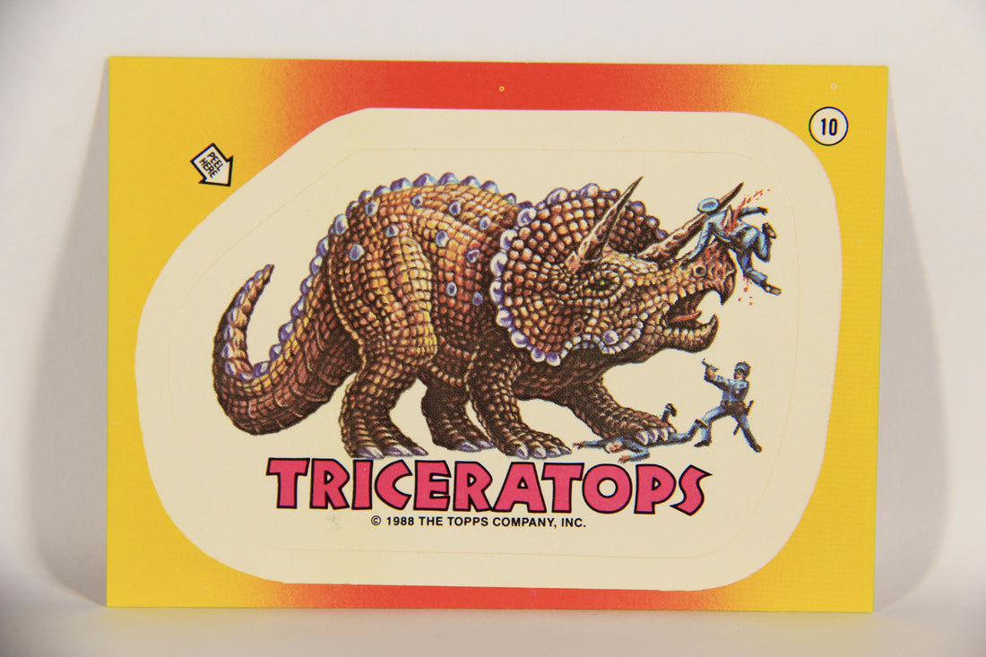 Dinosaurs Attack 1988 Vintage Sticker Trading Card #10 Triceratops ENG L021246