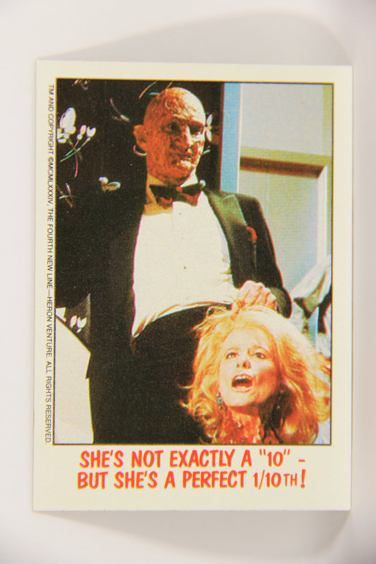 Fright Flicks 1988 Card #25 She's Not Exatly A "10" But She's A Perfect 1/10th Topps L021255