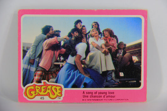 Grease 1978 Trading Card #45 A Song Of Young Love FR-ENG O-Pee-Chee L021338