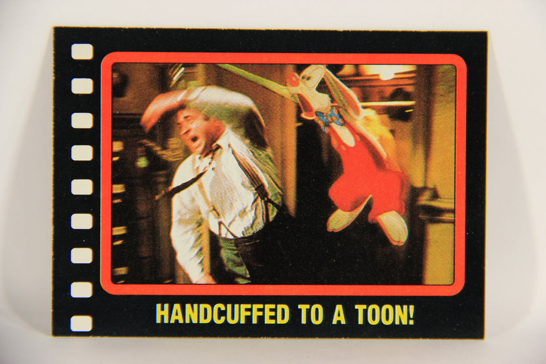 Who Framed Roger Rabbit 1988 Trading Card #55 Handcuffed To A Toon ENG Topps L021413