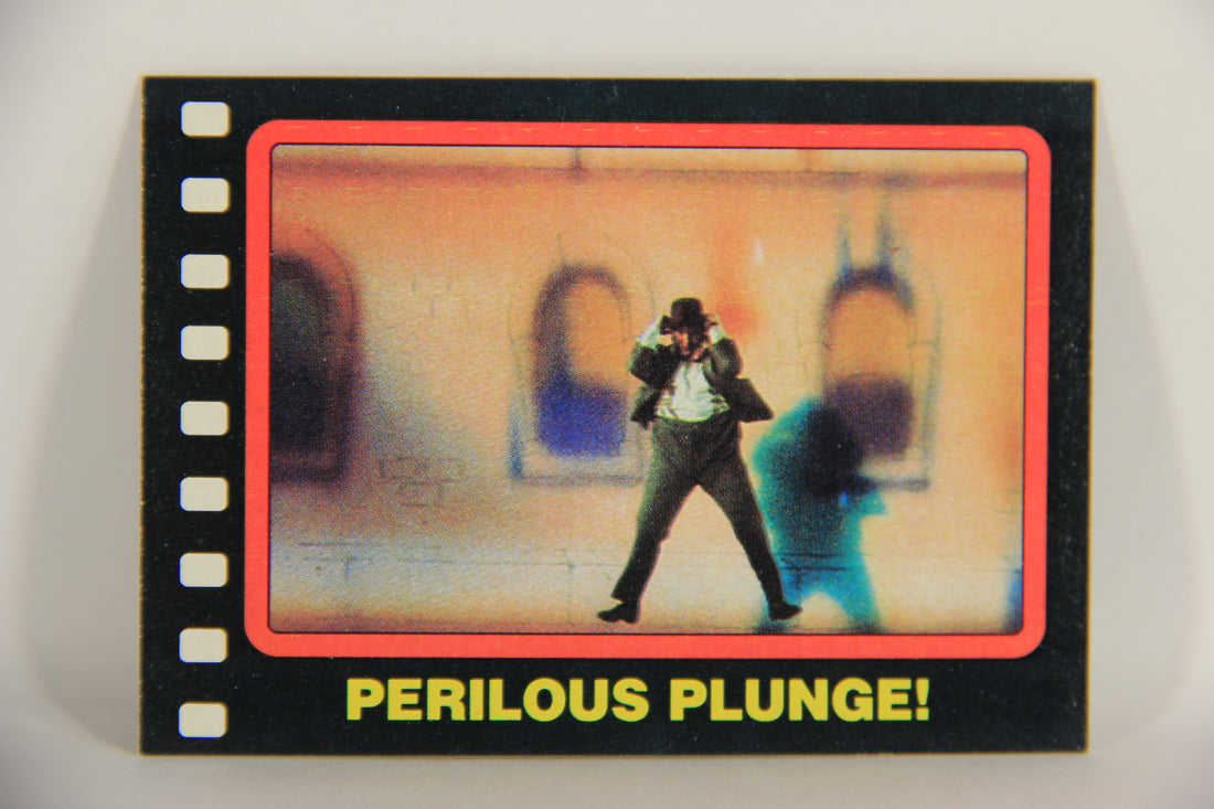 Who Framed Roger Rabbit 1988 Trading Card #95 Perilous Plunge ENG Topps L021452