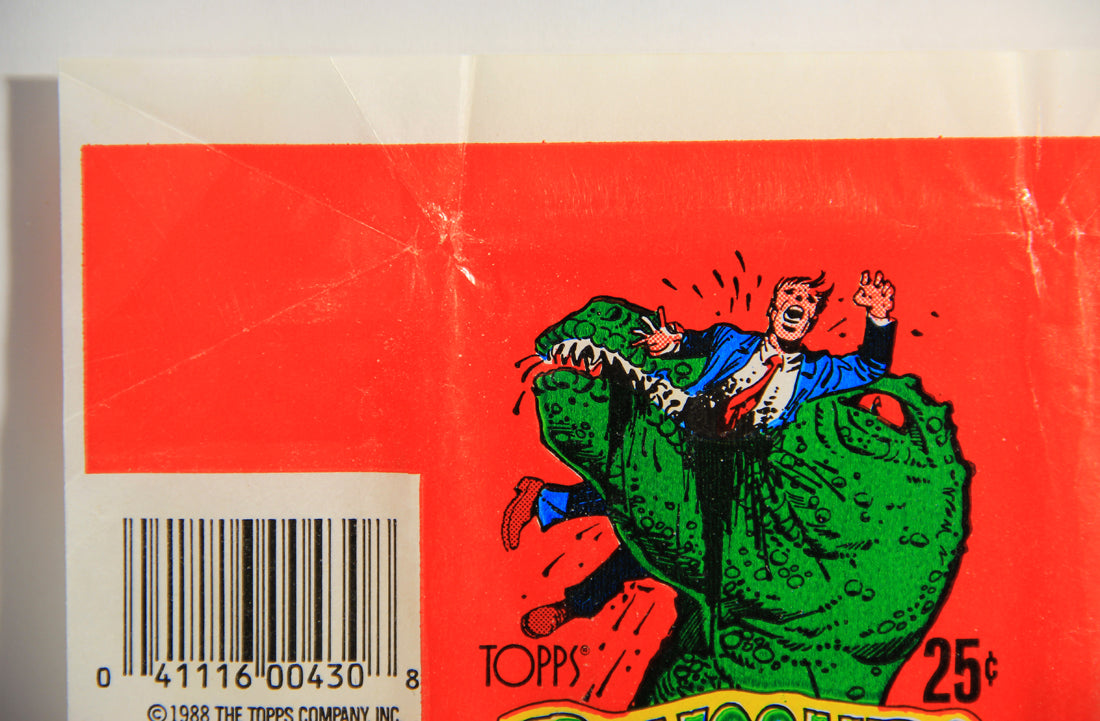Dinosaurs Attack 1988 Vintage Trading Card Wax Wrapper - Red - ENG Topps L021533