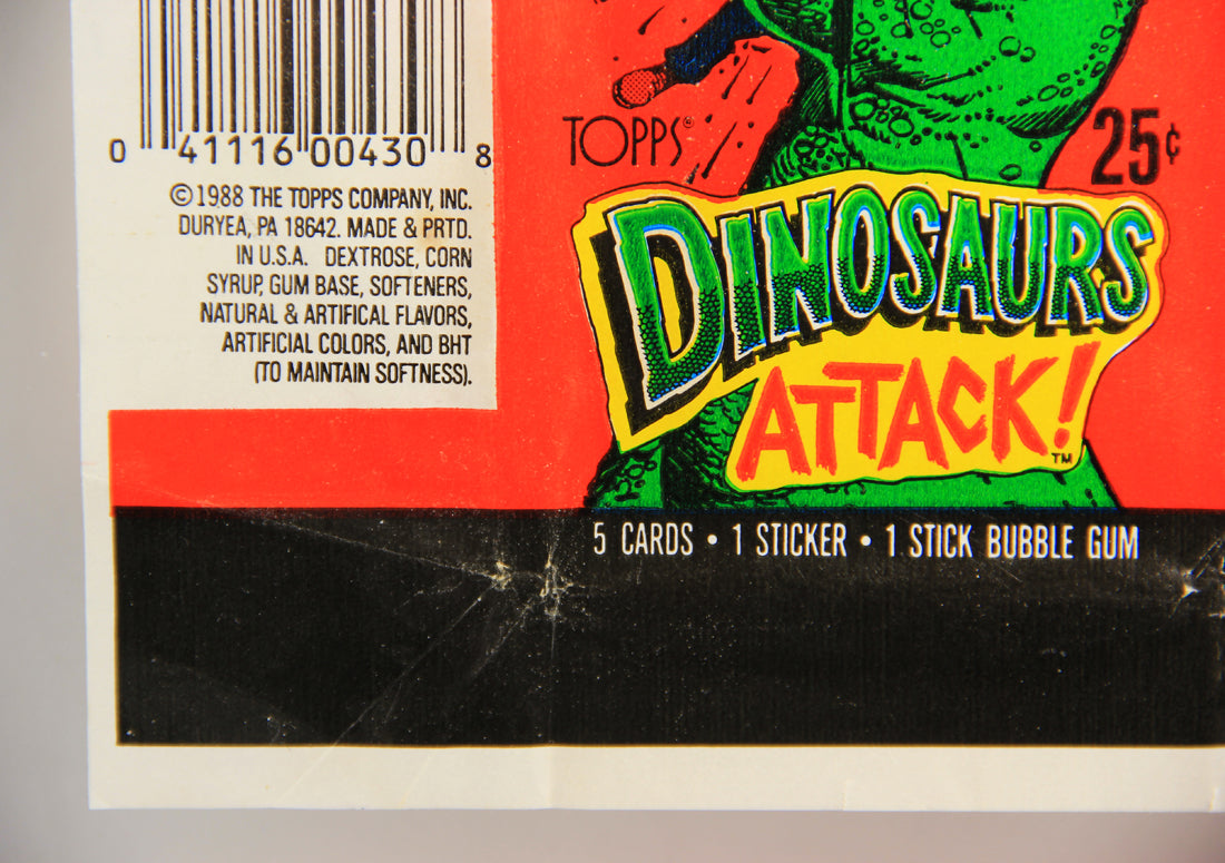 Dinosaurs Attack 1988 Vintage Trading Card Wax Wrapper - Red - ENG Topps L021533