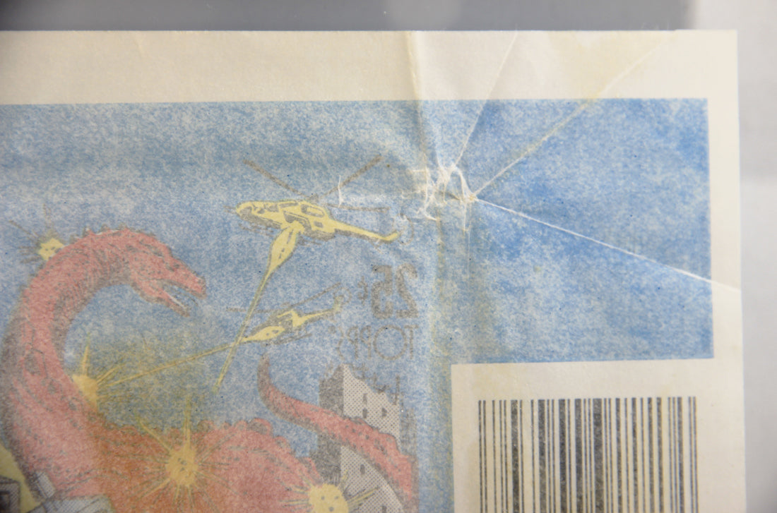 Dinosaurs Attack 1988 Vintage Trading Card Wax Wrapper - Blue - ENG Topps L021534