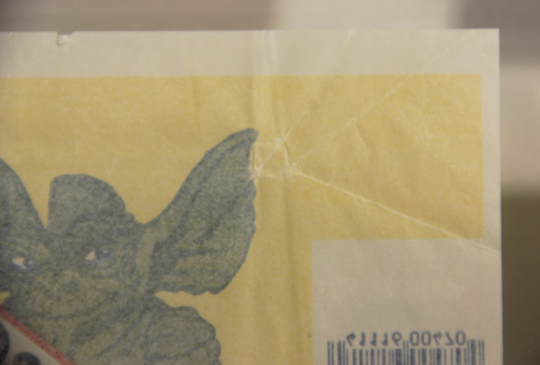 Gremlins 1984 Trading Card Wax Wrapper V-2 Bazooka Add Variant ENG Topps L021544