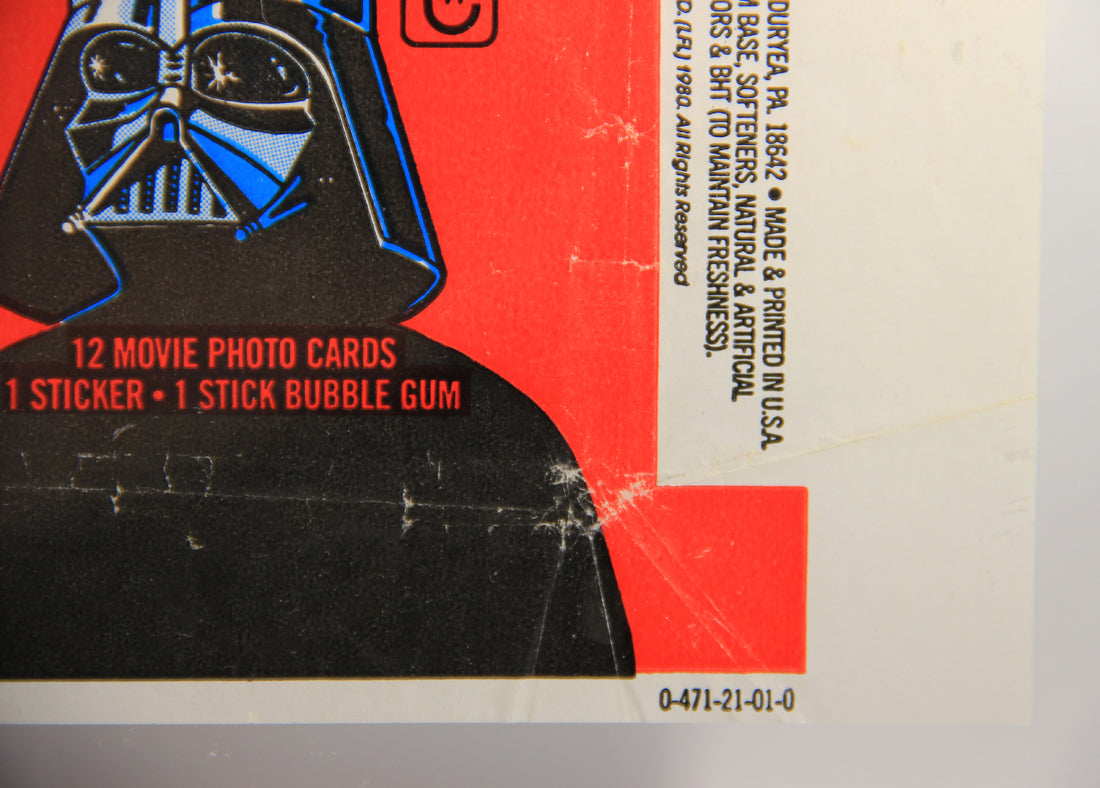 Star Wars Empire Strikes Back Trading Card Wax Wrapper 1st Series Red V-3 Topps L021553