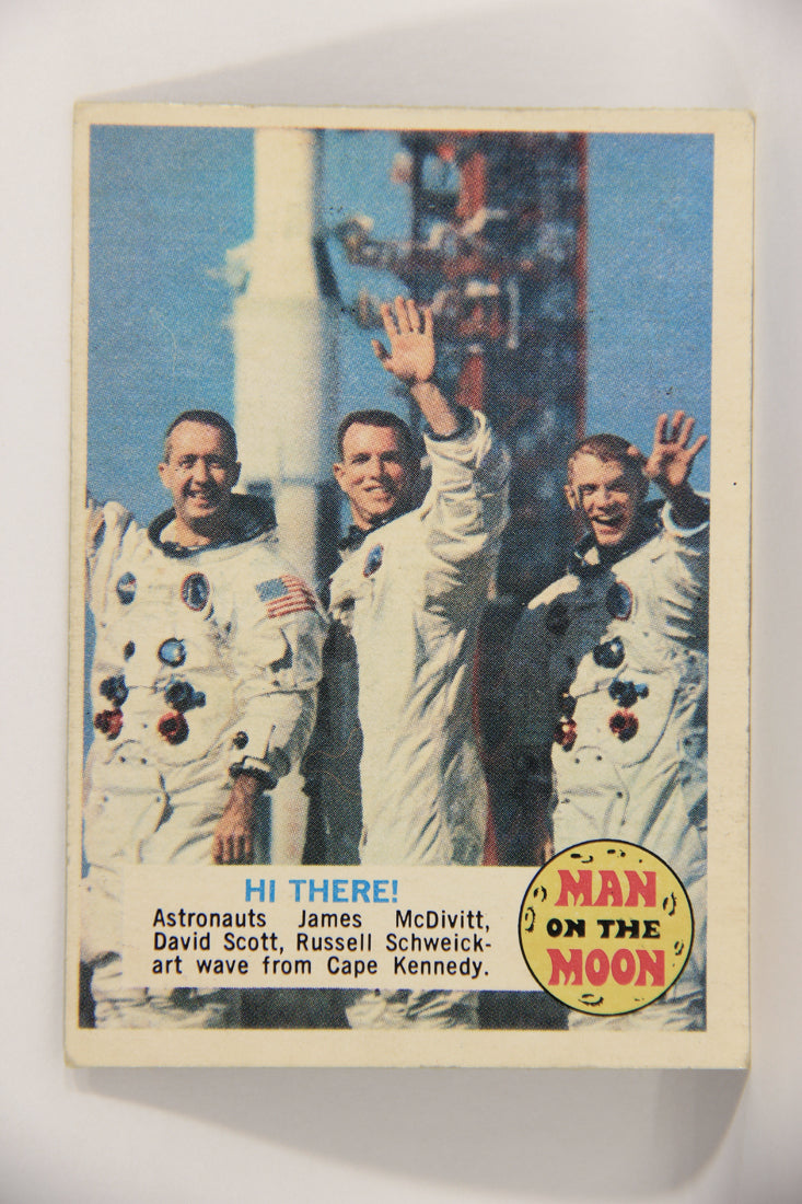 Man On The Moon 1969 Trading Card #8A Hi There ENG O-Pee-Chee L021570